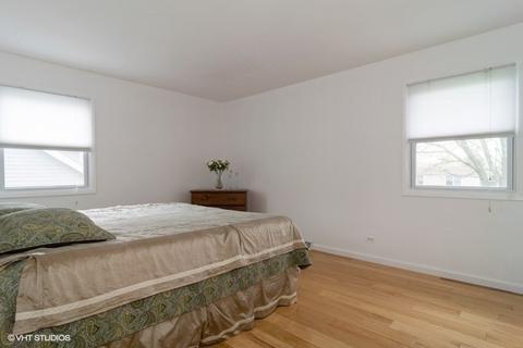 970 Concord Ln, Hoffman Estates, IL 60192 photo 9