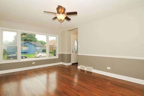 7326 W 62nd St, Summit, IL 60501 photo 2