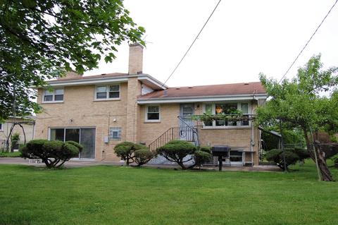 9316 Clancy Dr, Des Plaines, IL 60016 photo 19