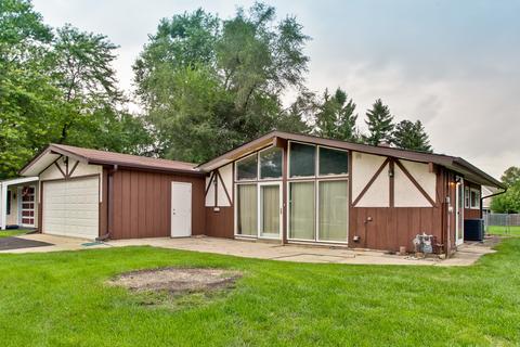 266 Edgewood Dr, Wheeling, IL 60090 photo 2