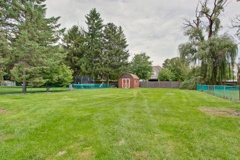 266 Edgewood Dr, Wheeling, IL 60090 photo 12