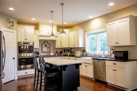 741 Winged Elm, Elgin, IL 60124 photo 3