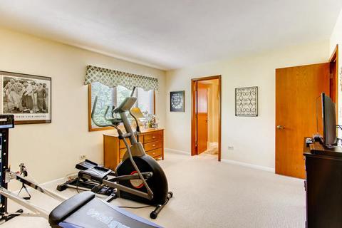 1632 Pebble Beach Dr, Hoffman Estates, IL 60169 photo 20