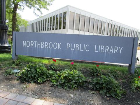 2722 Maple Ave, Northbrook, IL 60062 photo 27