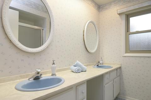 2722 Maple Ave, Northbrook, IL 60062 photo 16