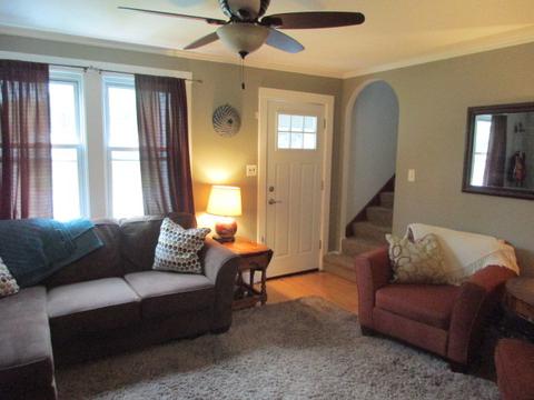 379 S Commonwealth Ave, Elgin, IL 60123 photo 3