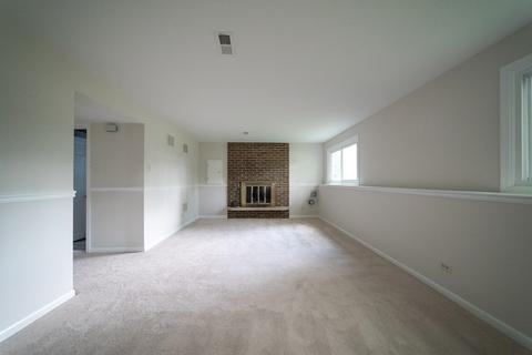 2320 Durham Dr, Wheaton, IL 60189 photo 5