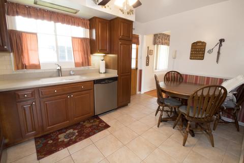 545 E Park Ave, Elmhurst, IL 60126 photo 3