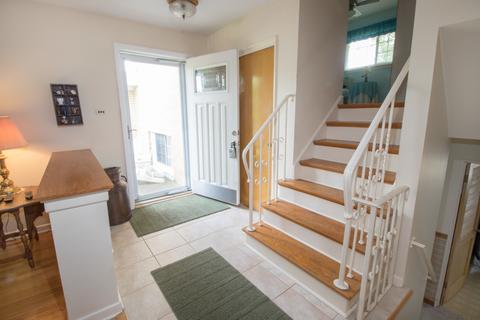 545 E Park Ave, Elmhurst, IL 60126 photo 11