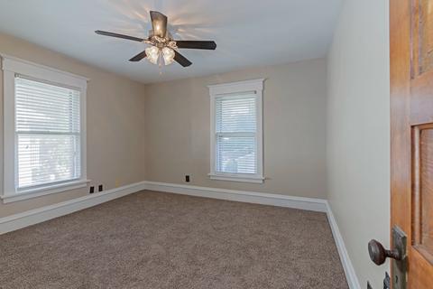608 E Chestnut St, Bloomington, IL 61701 photo 29