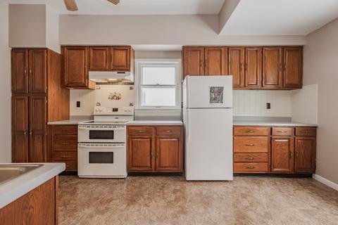 608 E Chestnut St, Bloomington, IL 61701 photo 21