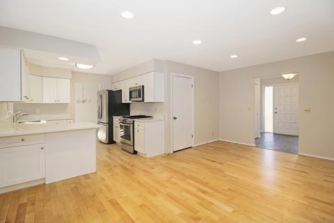905 Harper Dr, Algonquin, IL 60102 photo 13