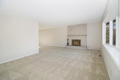 905 Harper Dr, Algonquin, IL 60102 photo 3