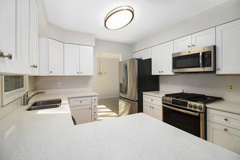 905 Harper Dr, Algonquin, IL 60102 photo 10