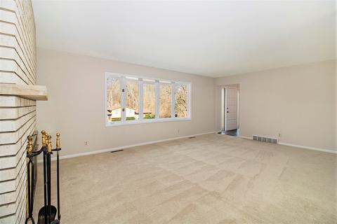 905 Harper Dr, Algonquin, IL 60102 photo 6