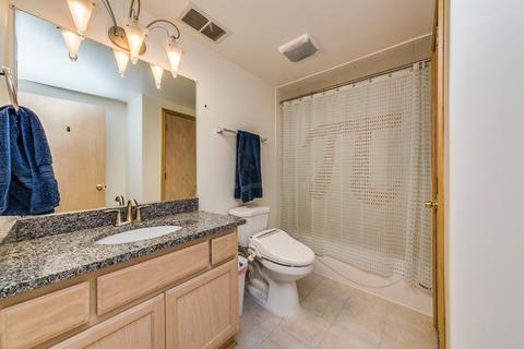 7004 Cornwall Dr, Joliet, IL 60431 photo 11