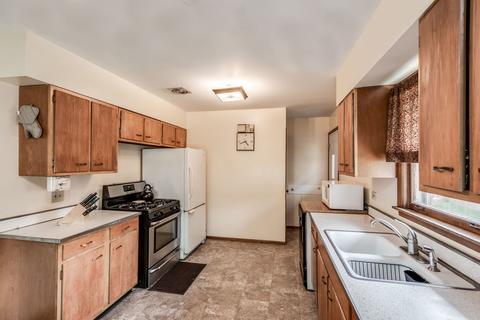 3120 Wallace Ave, Steger, IL 60475 photo 6