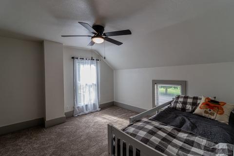 210 E Farnham St, Sheffield, IL 61361 photo 23