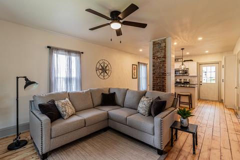 210 E Farnham St, Sheffield, IL 61361 photo 14