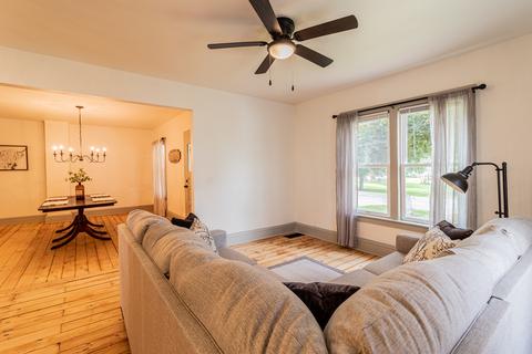 210 E Farnham St, Sheffield, IL 61361 photo 16