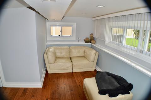2014 Driving Park Rd, Wheaton, IL 60187 photo 21