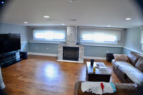 2014 Driving Park Rd, Wheaton, IL 60187 photo 17