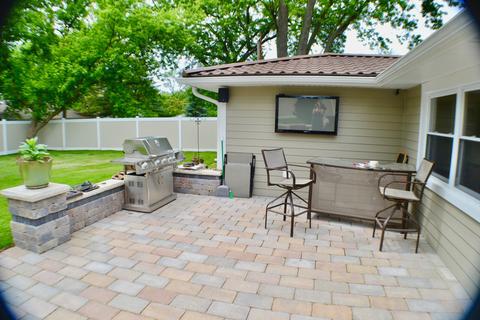 2014 Driving Park Rd, Wheaton, IL 60187 photo 27