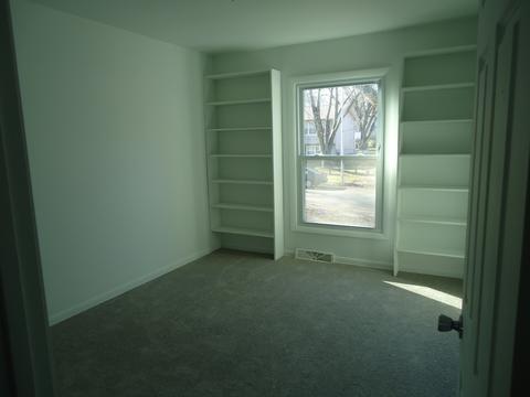 60 Devonshire Cir, Elgin, IL 60123 photo 12