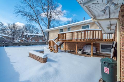 2003 E Cayuga Ln, Mount Prospect, IL 60056 photo 23