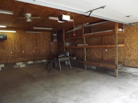 320 E Hickory St, Watseka, IL 60970 photo 10