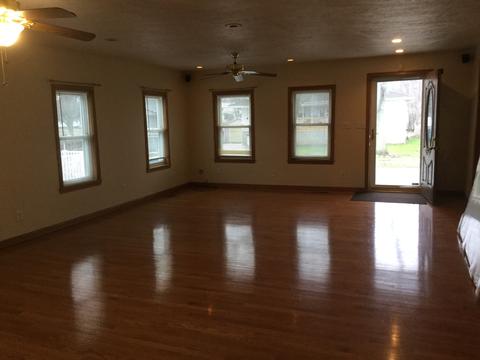 320 E Hickory St, Watseka, IL 60970 photo 22
