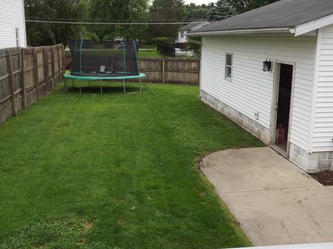 320 E Hickory St, Watseka, IL 60970 photo 15