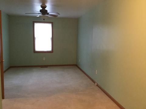 320 E Hickory St, Watseka, IL 60970 photo 26