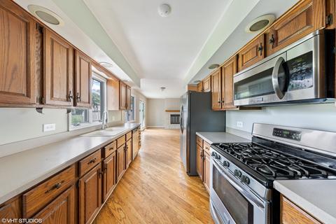 3005 Falcon Ct, Rolling Meadows, IL 60008 photo 3