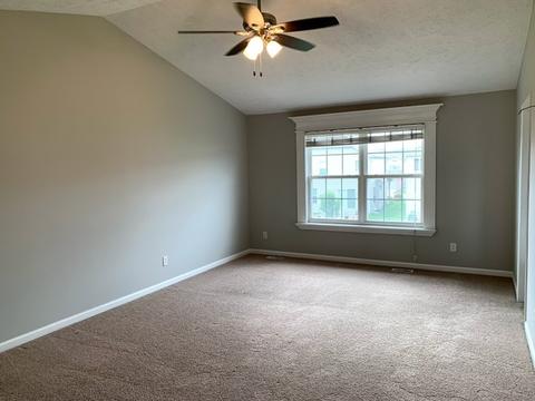 1200 Onyx Ln, Normal, IL 61761 photo 8