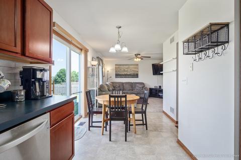 606 Ramsden Rd, Plano, IL 60545 photo 9