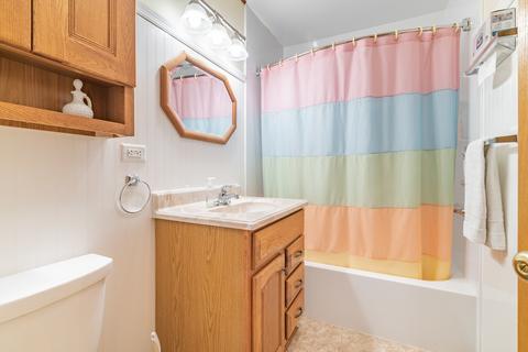 3608 Meadow Dr, Rolling Meadows, IL 60008 photo 8