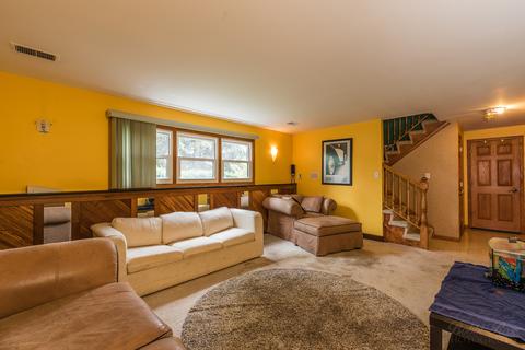 740 W Algonquin Rd, Hoffman Estates, IL 60192 photo 12