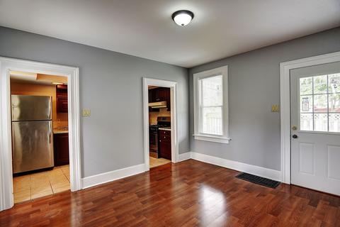 537 E Benton St, Aurora, IL 60505 photo 14