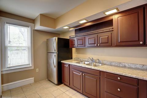 537 E Benton St, Aurora, IL 60505 photo 17