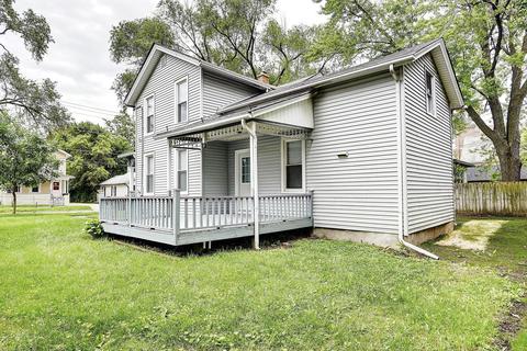 537 E Benton St, Aurora, IL 60505 photo 3
