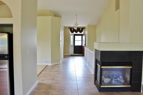 3502 Aubrey Dr, Johnsburg, IL 60051 photo 8