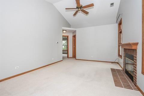 4 Cedar Grove Ct, Algonquin, IL 60102 photo 4