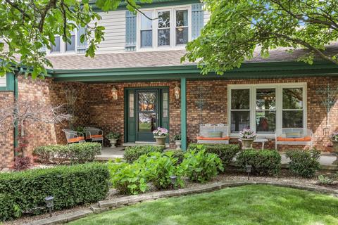 119 Amherst Dr, Bartlett, IL 60103 photo 3