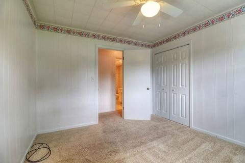 207 W Van Buren St, Philo, IL 61864 photo 25