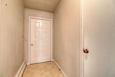 207 W Van Buren St, Philo, IL 61864 photo 11