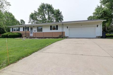207 W Van Buren St, Philo, IL 61864 photo 1