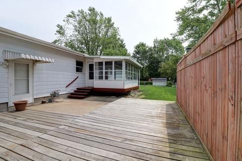 207 W Van Buren St, Philo, IL 61864 photo 9