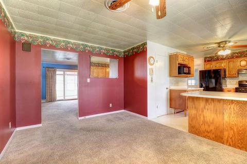 207 W Van Buren St, Philo, IL 61864 photo 14
