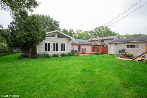 1660 Dennison Rd, Hoffman Estates, IL 60169 photo 14